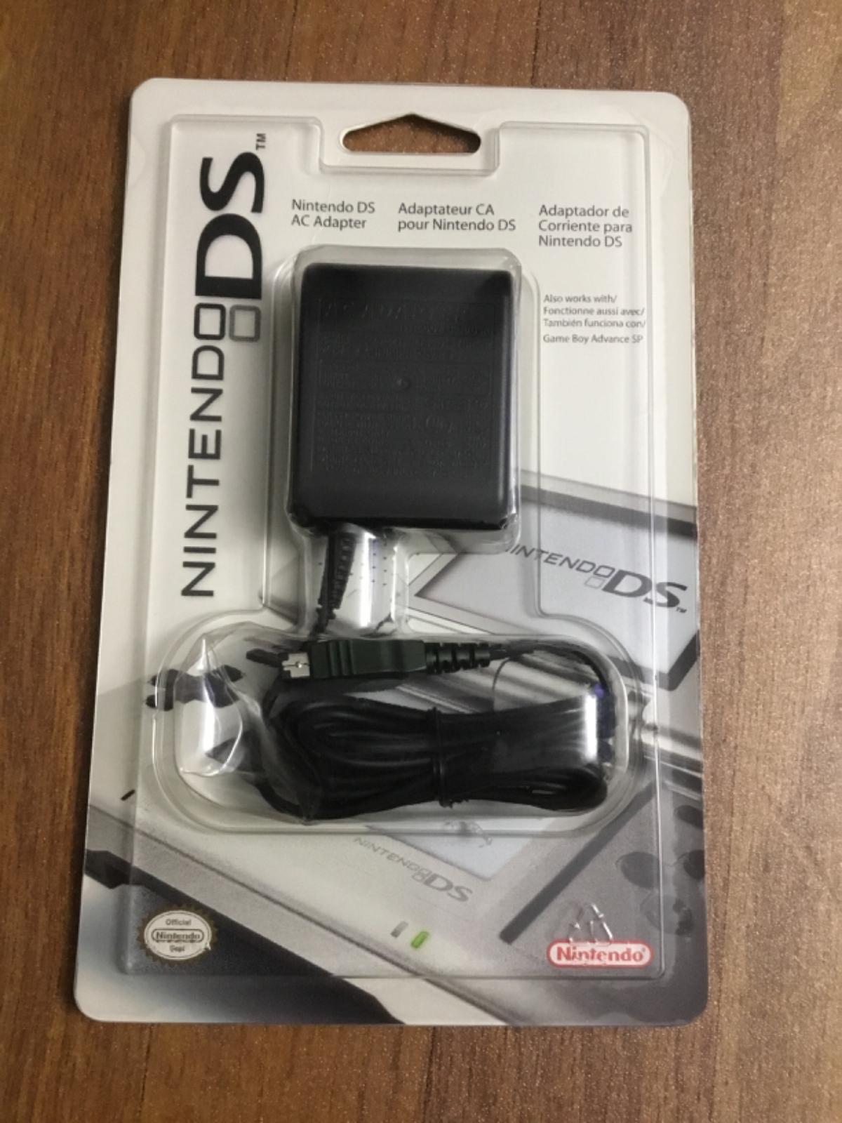 Nintendo DS AC Adapter